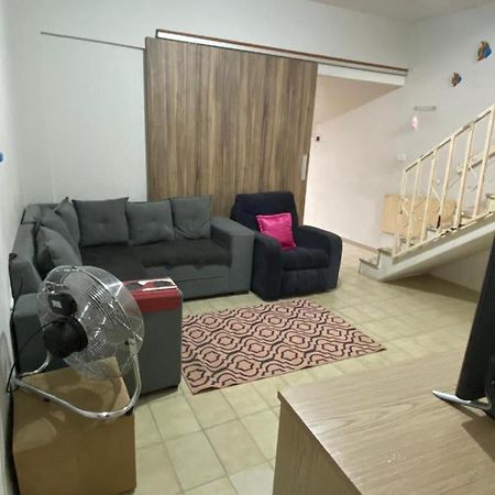 Casa Compartilhada Com Quartos Individuais Juàzeiro Kültér fotó
